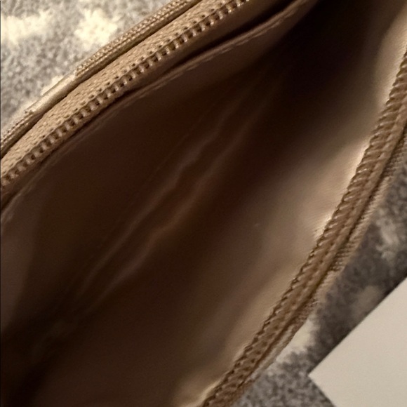 Coach Poppy Signature Tan and Purple Wristlet - Picture 4 of 4